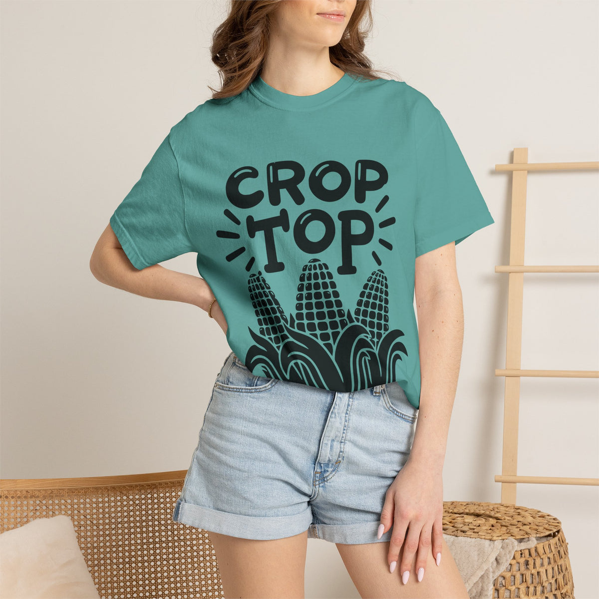 Crop Top Corn T‑Shirt — Funny Corn Graphic Tee for Farmers & Gardeners