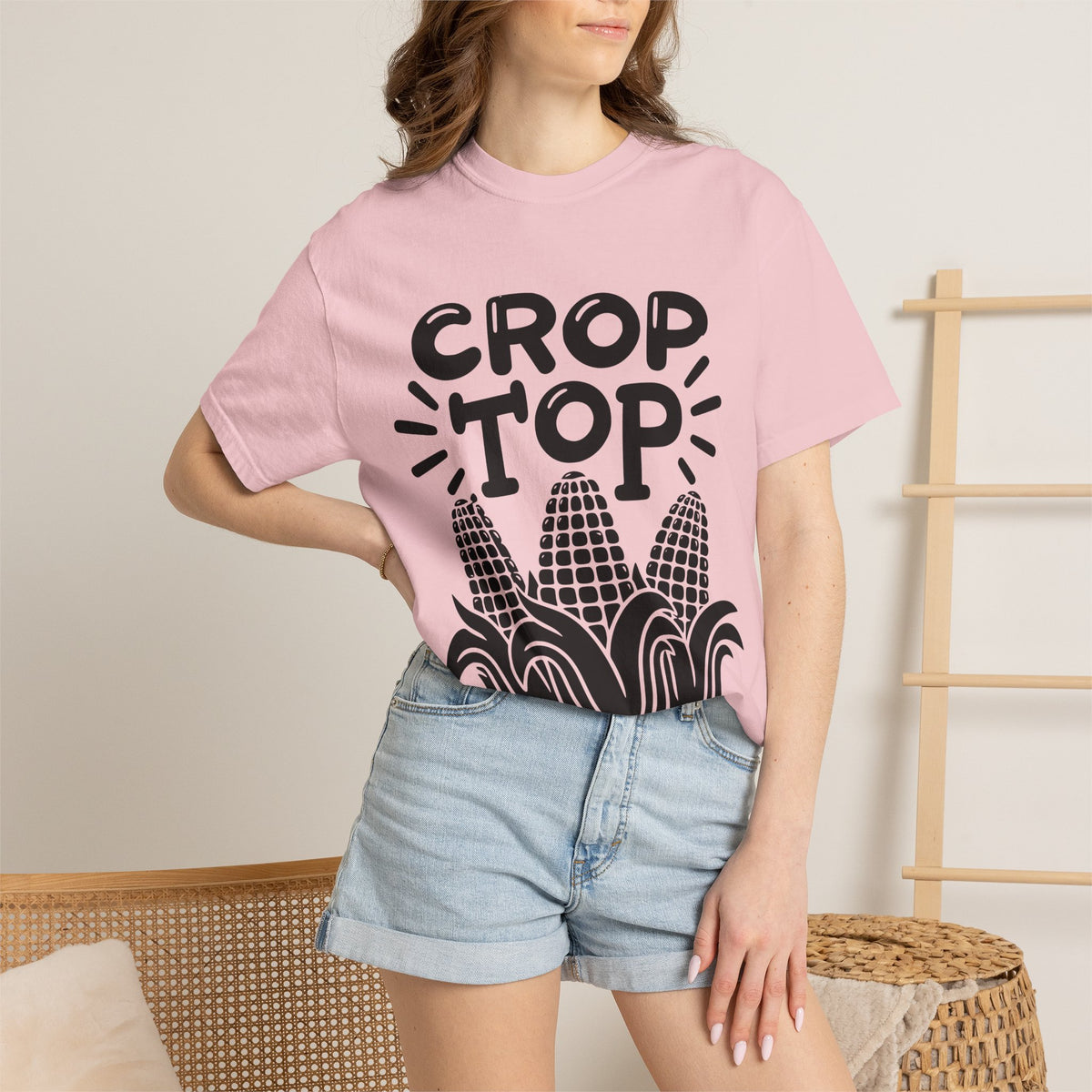 Crop Top Corn T‑Shirt — Funny Corn Graphic Tee for Farmers & Gardeners
